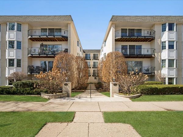 715 Ridge Road , Unit 1BN, Wilmette, IL 60091