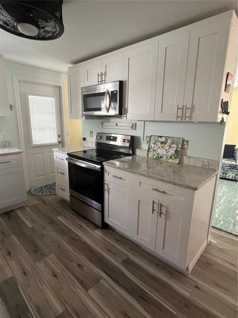 2295 N Beach Road , Unit 23, Englewood, FL 34223 Photo