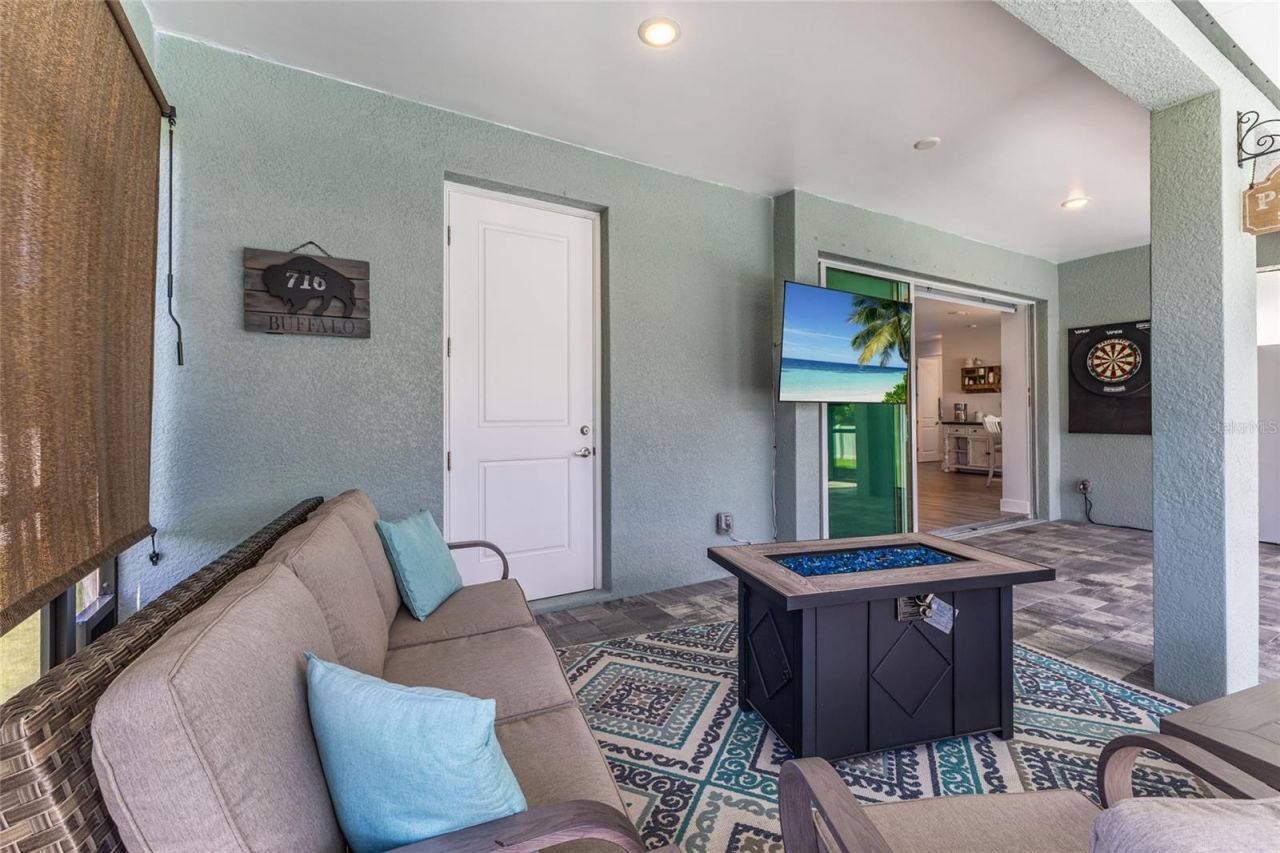 908 Hibiscus Avenue , Lehigh Acres, FL 33972 Photo