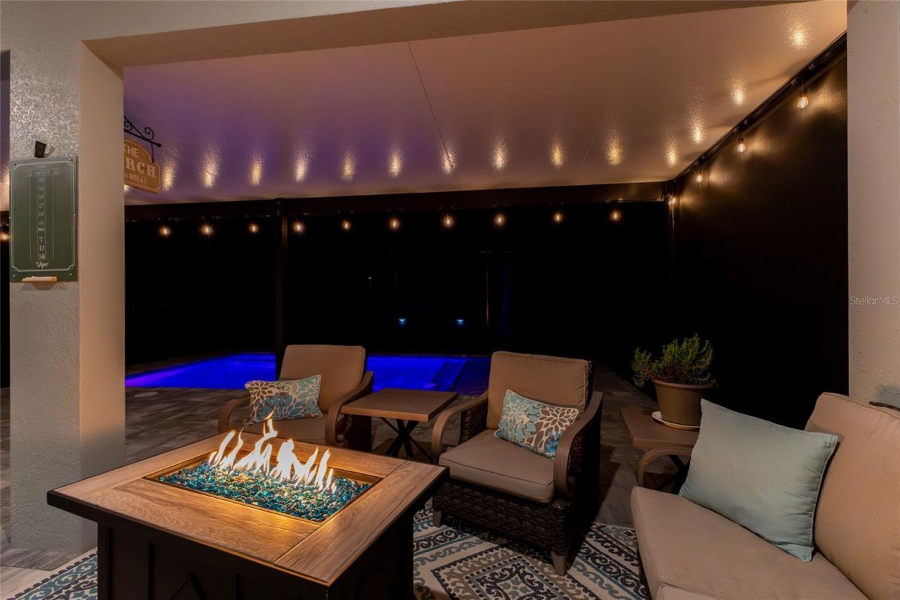 908 Hibiscus Avenue , Lehigh Acres, FL 33972 Photo