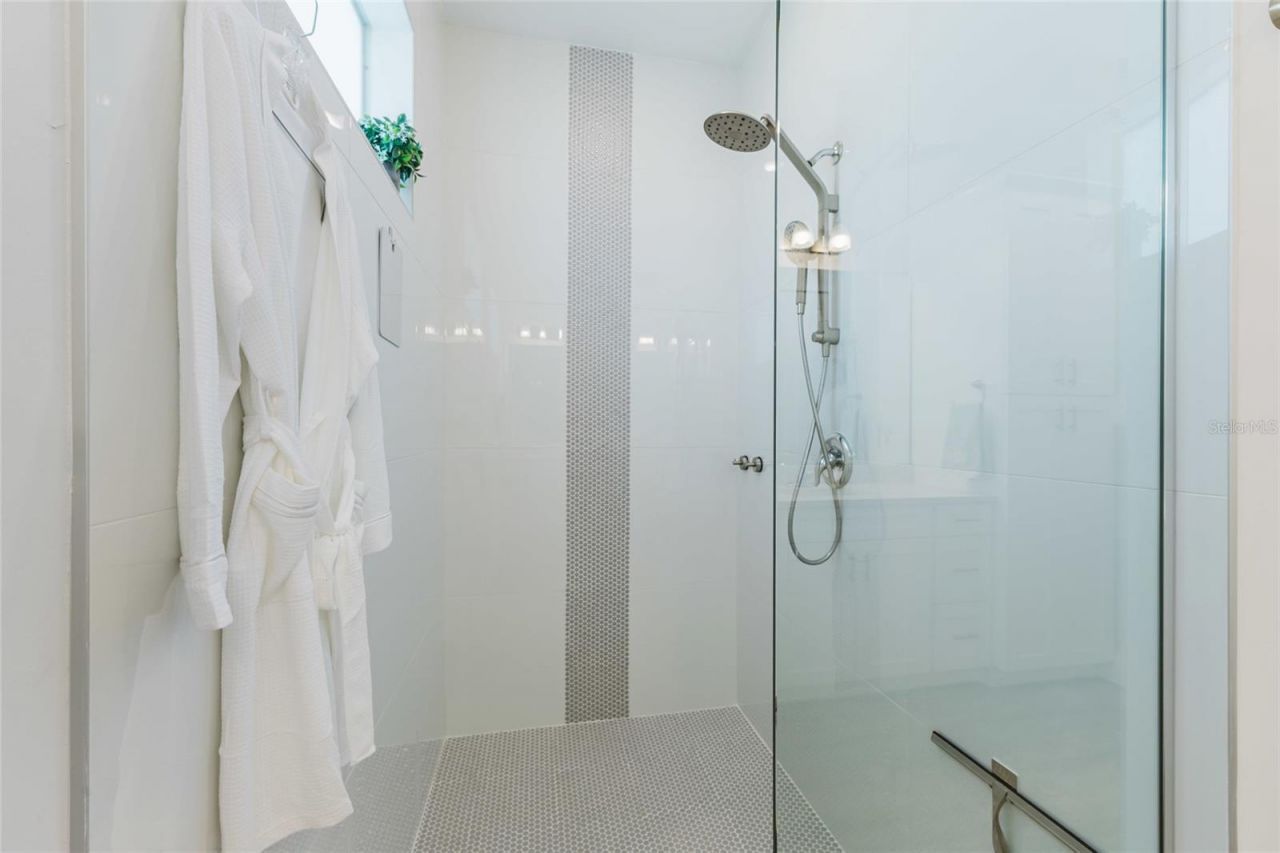 908 Hibiscus Avenue , Lehigh Acres, FL 33972 Photo