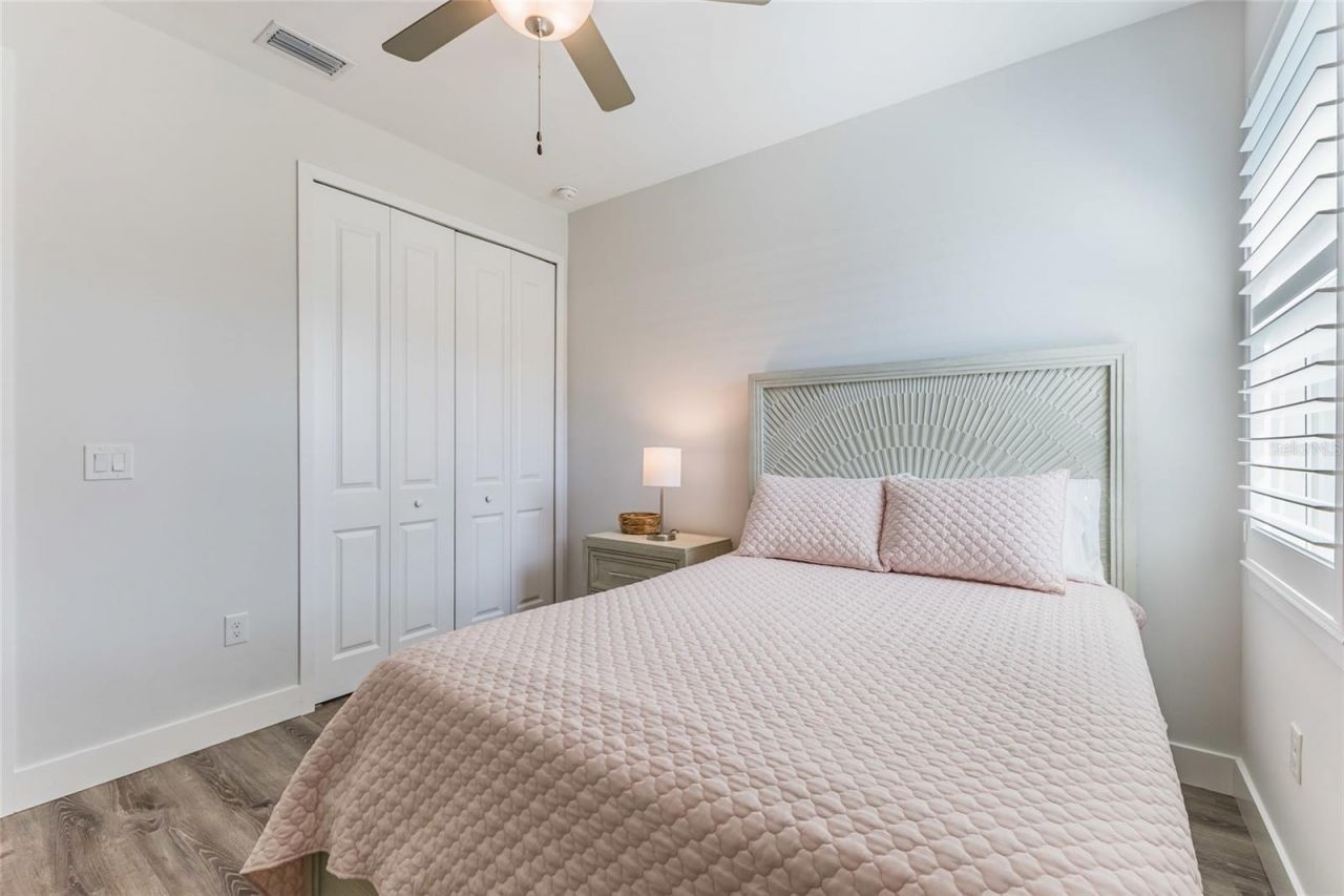 908 Hibiscus Avenue , Lehigh Acres, FL 33972 Photo