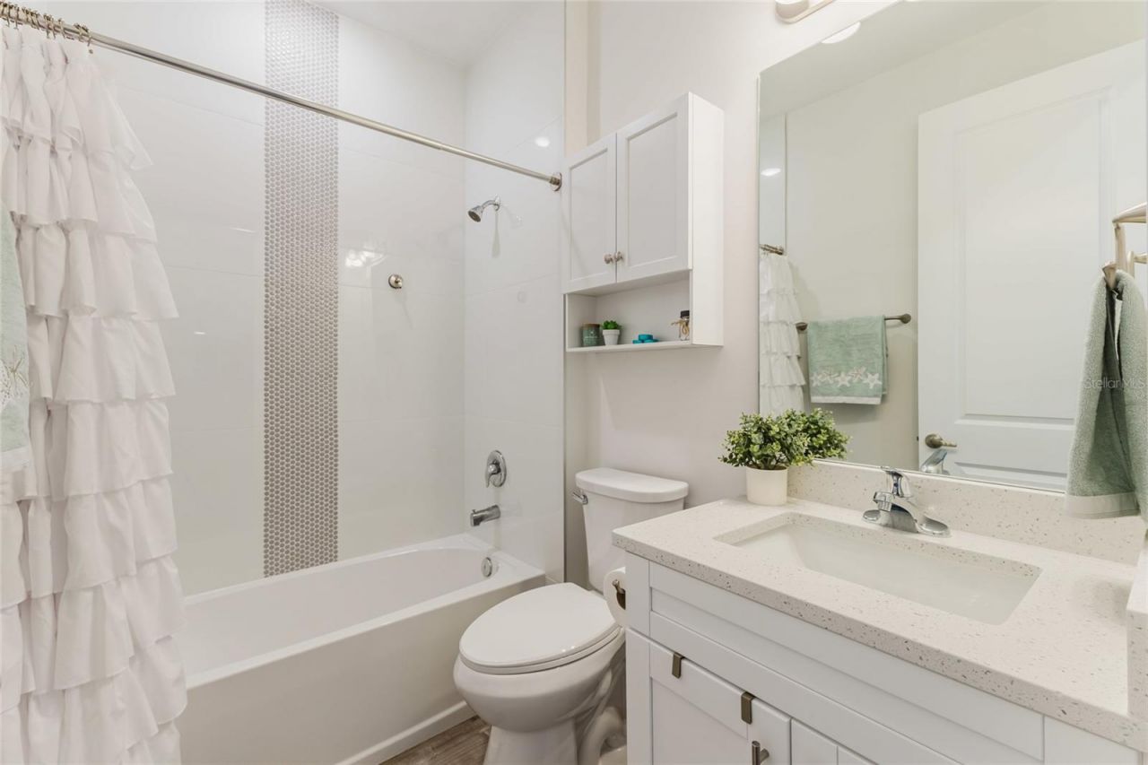 908 Hibiscus Avenue , Lehigh Acres, FL 33972 Photo