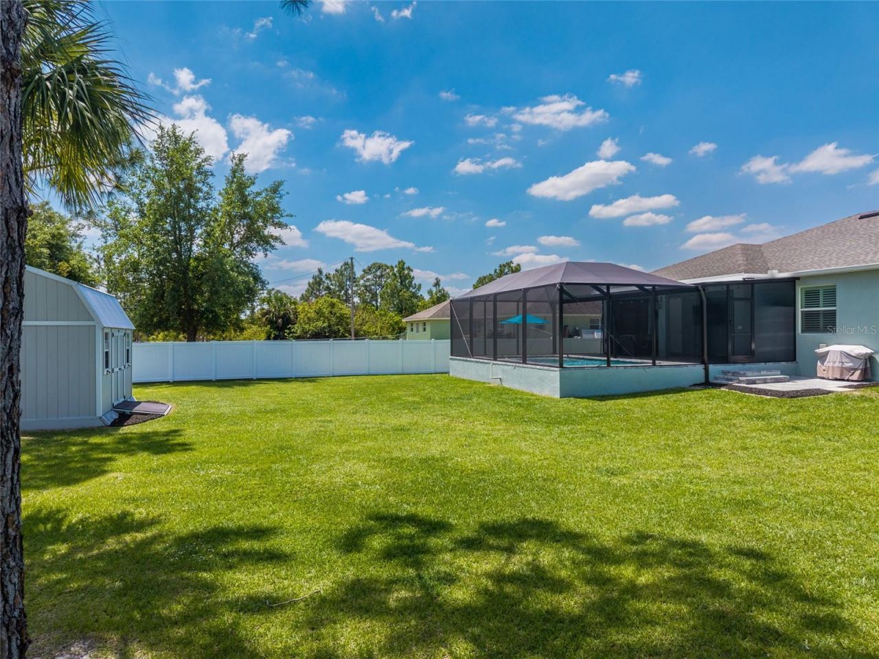 908 Hibiscus Avenue , Lehigh Acres, FL 33972 Photo