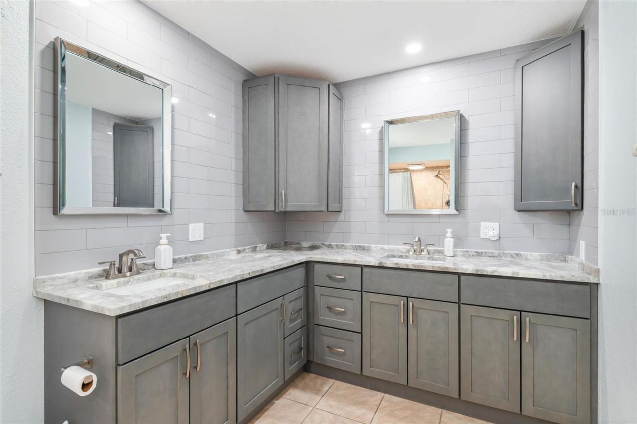 10104 Rafferty Avenue , Englewood, FL 34224 Photo