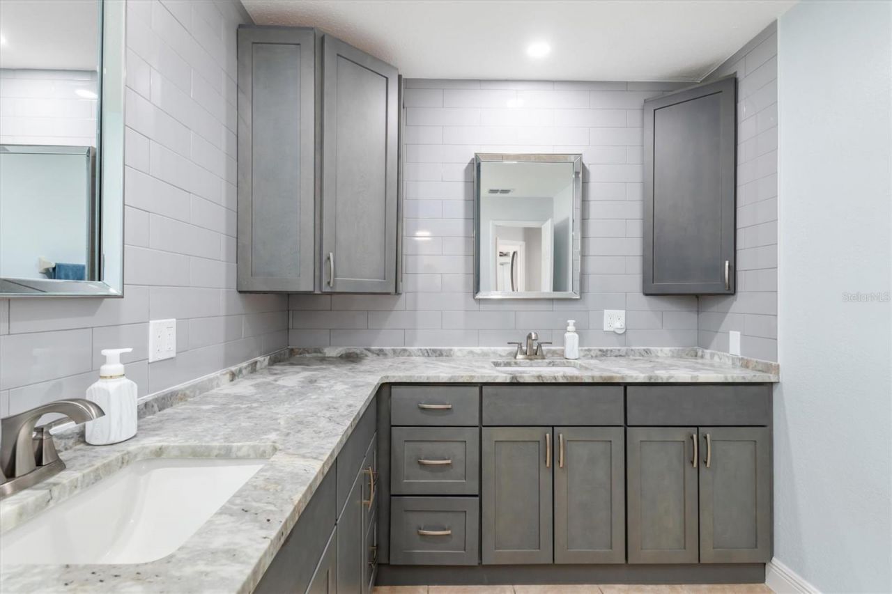 10104 Rafferty Avenue , Englewood, FL 34224 Photo