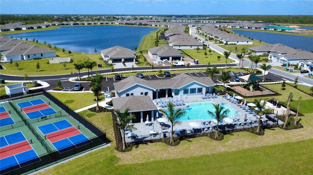 8608 Saint Kitts Circle, Englewood, FL 34224 Photo