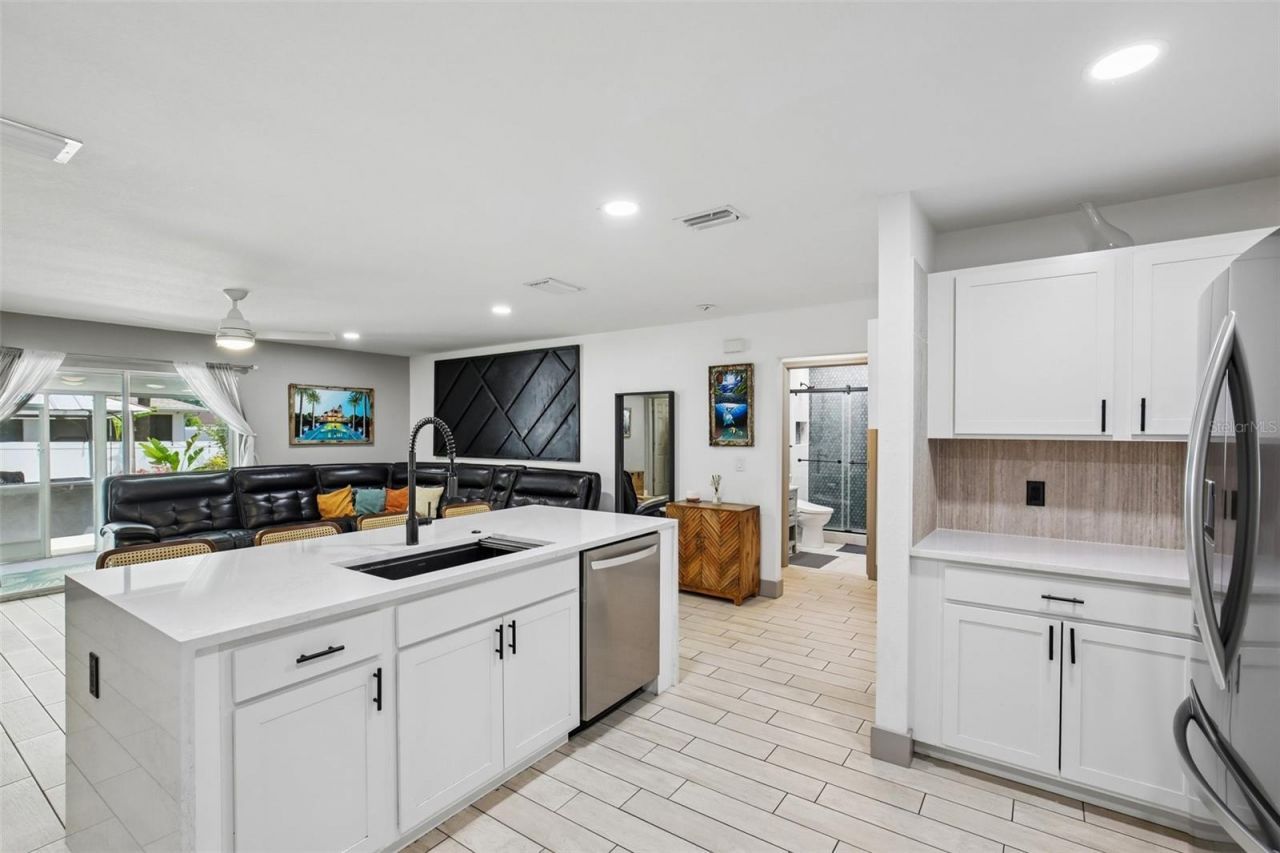 18142 Griffen Avenue, Port Charlotte, FL 33948 Photo