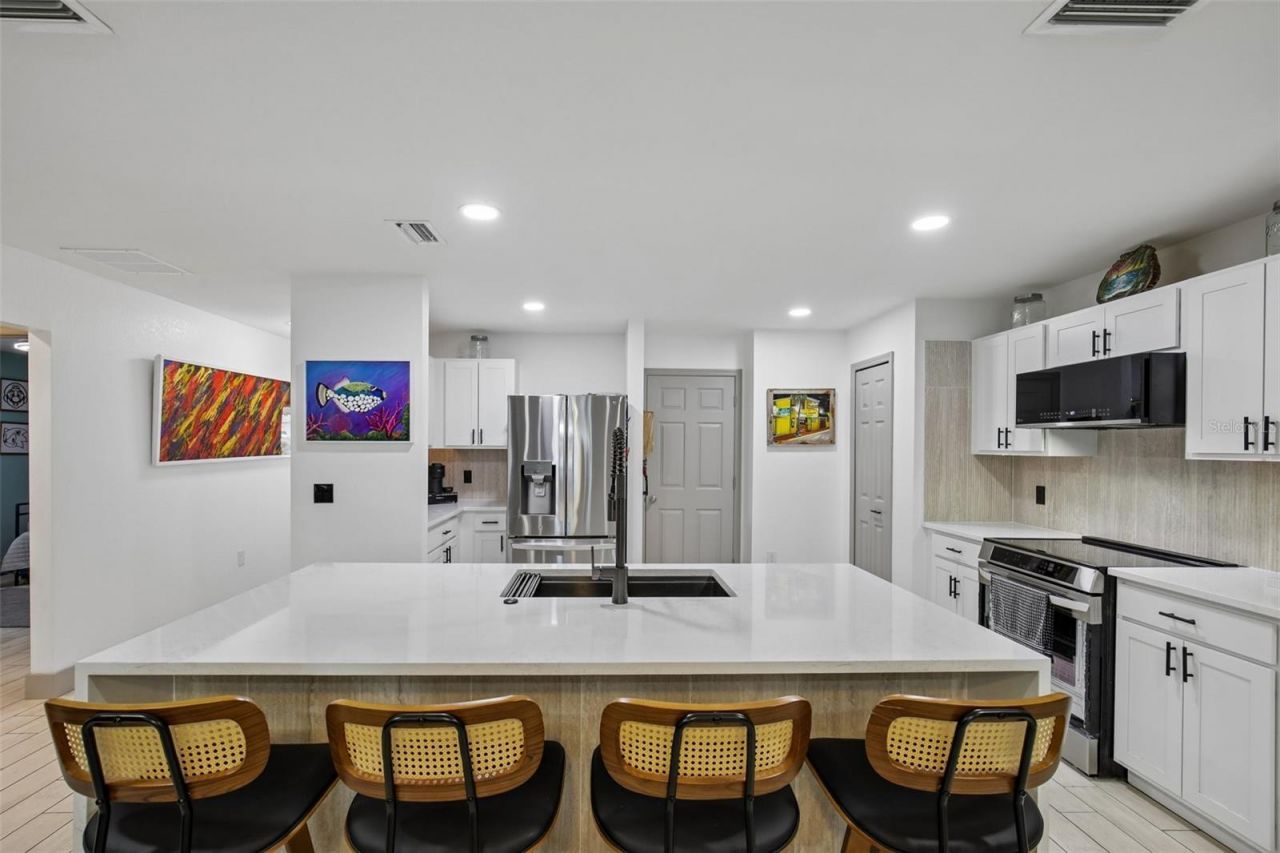 18142 Griffen Avenue, Port Charlotte, FL 33948 Photo