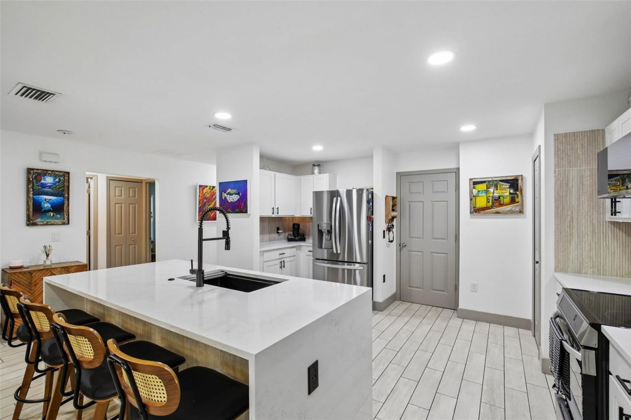 18142 Griffen Avenue, Port Charlotte, FL 33948 Photo