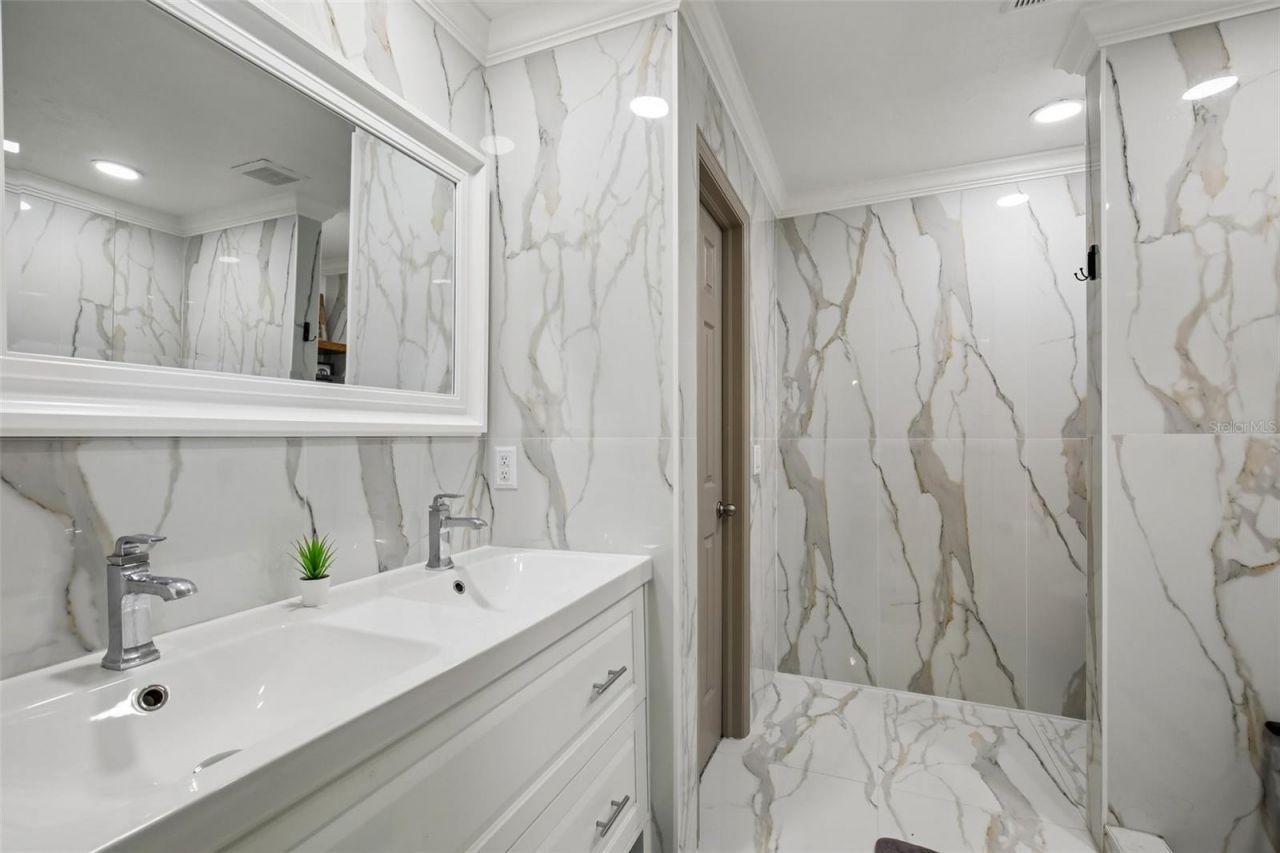 18142 Griffen Avenue, Port Charlotte, FL 33948 Photo