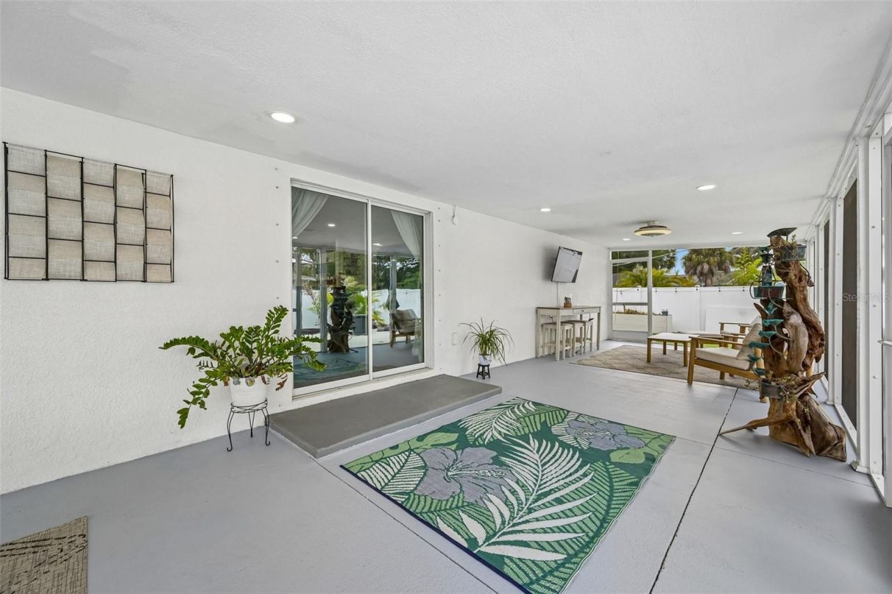 18142 Griffen Avenue, Port Charlotte, FL 33948 Photo