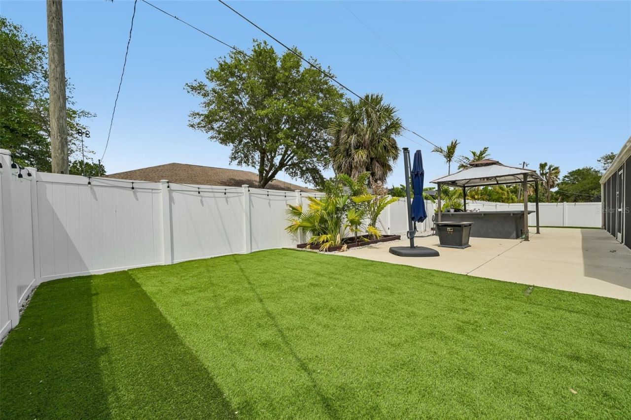 18142 Griffen Avenue, Port Charlotte, FL 33948 Photo