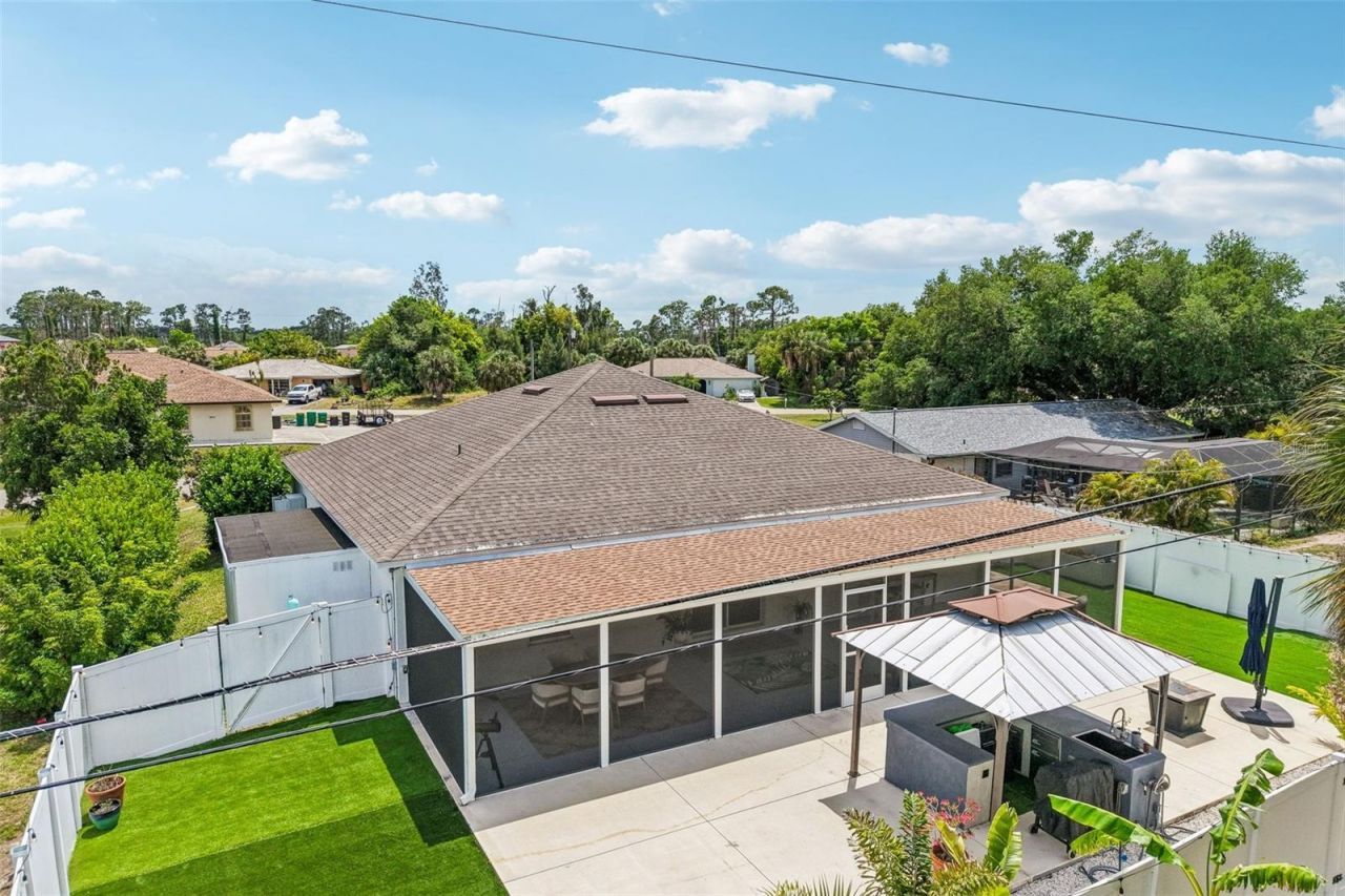 18142 Griffen Avenue, Port Charlotte, FL 33948 Photo