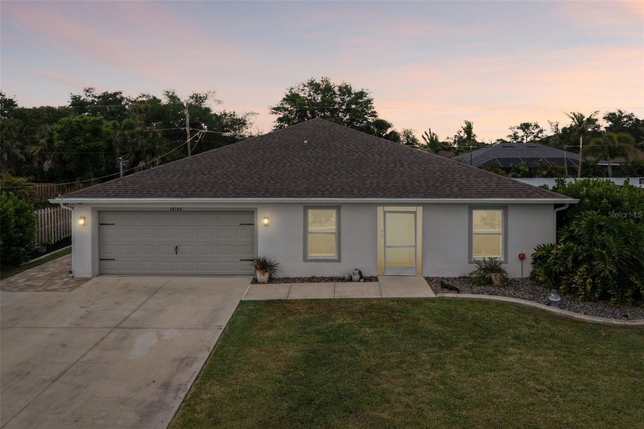18142 Griffen Avenue, Port Charlotte, FL 33948 Photo