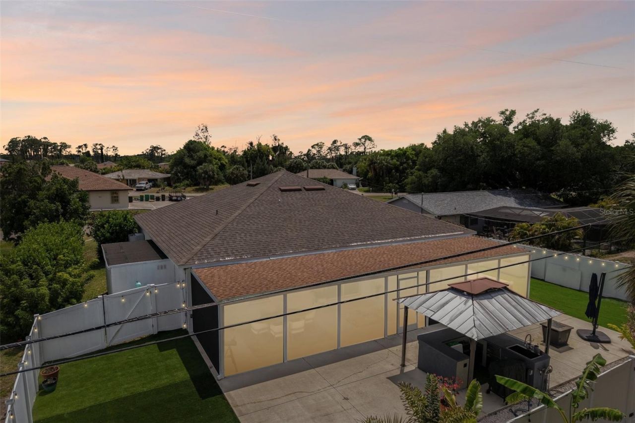 18142 Griffen Avenue, Port Charlotte, FL 33948 Photo