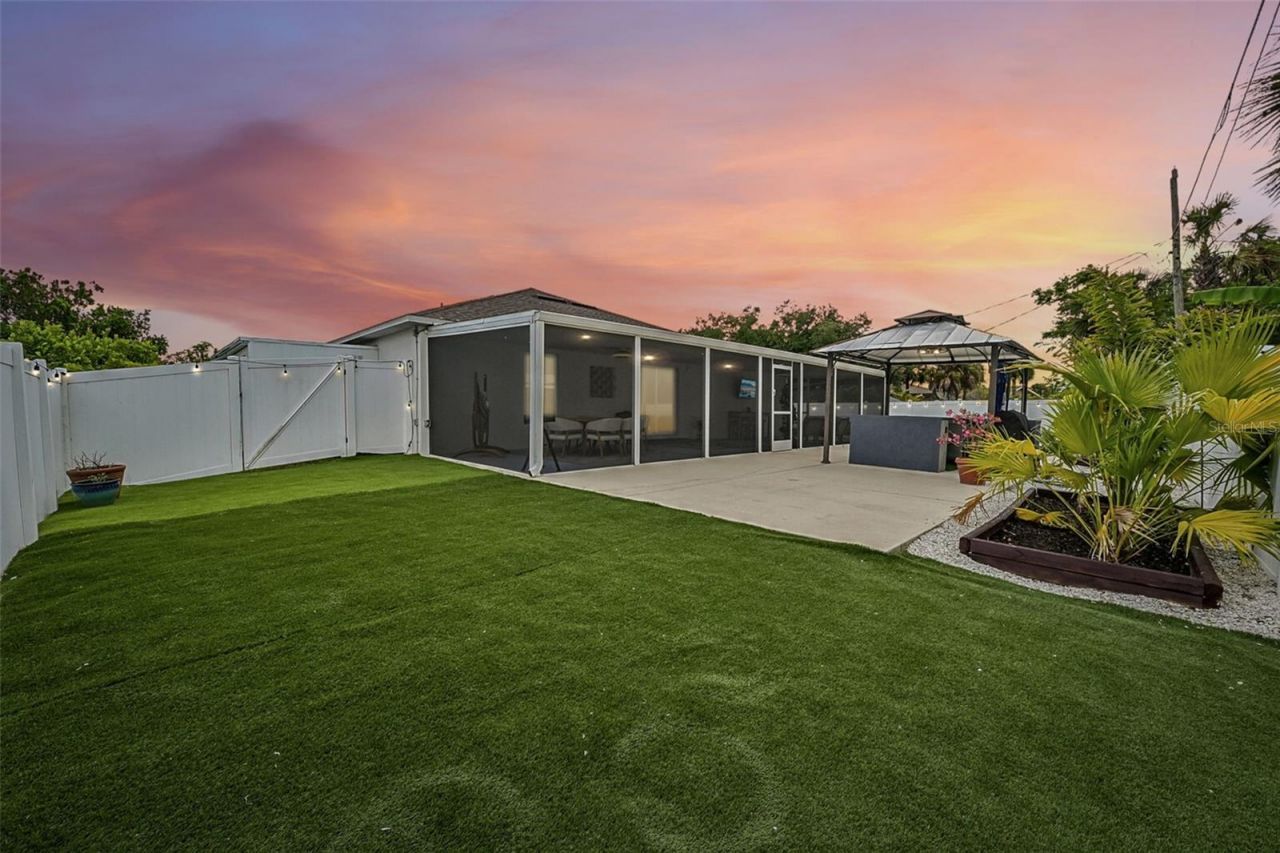 18142 Griffen Avenue, Port Charlotte, FL 33948 Photo