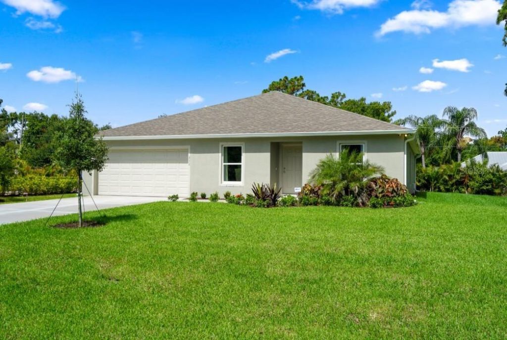 18142 Griffen Avenue, Port Charlotte, FL 33948 Photo