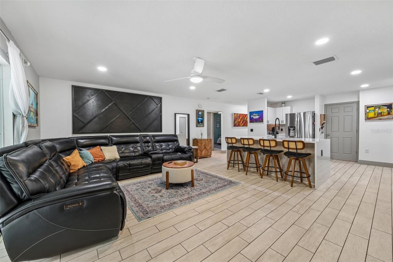 18142 Griffen Avenue, Port Charlotte, FL 33948 Photo