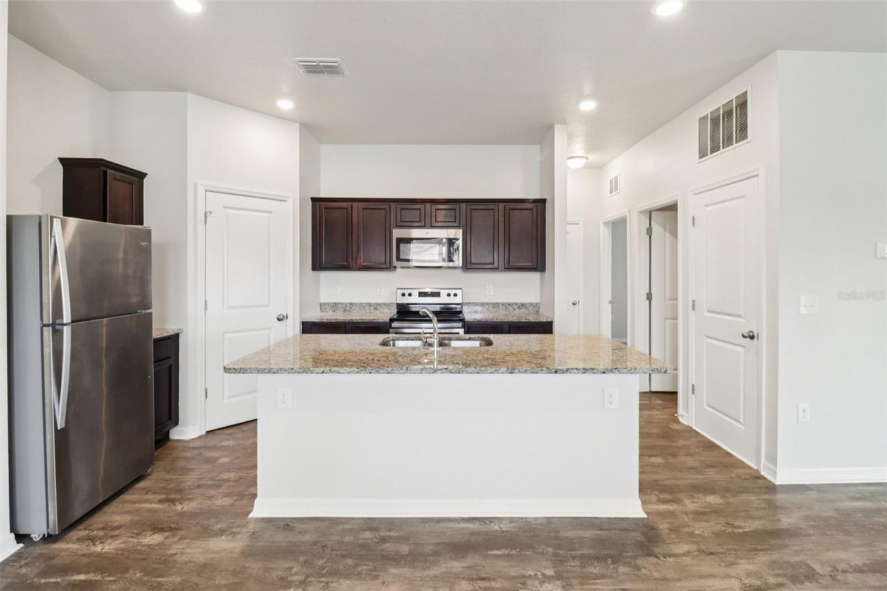 3098 Neverland Drive, New Smyrna Beach, FL 32168 Photo