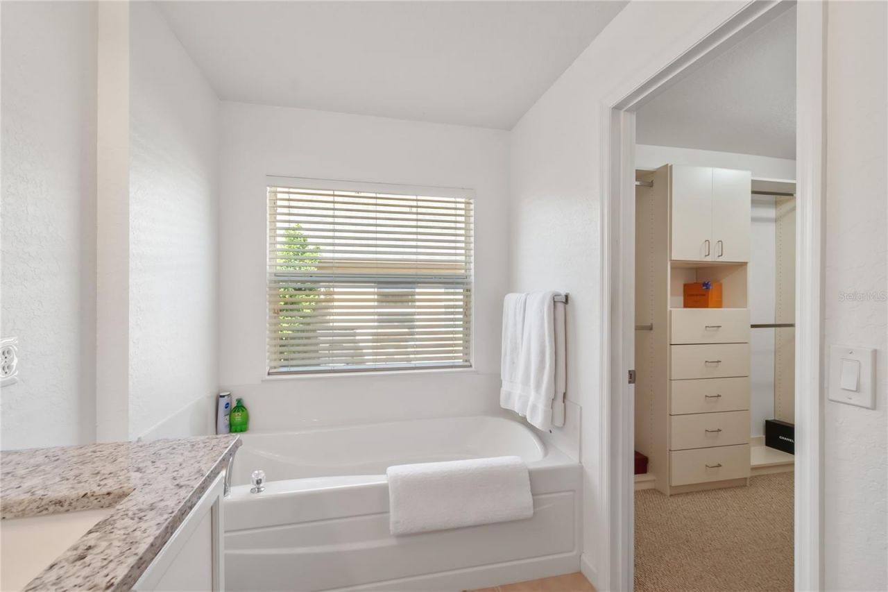 4923 SW 40th Lane , Ocala, FL 34474 Photo