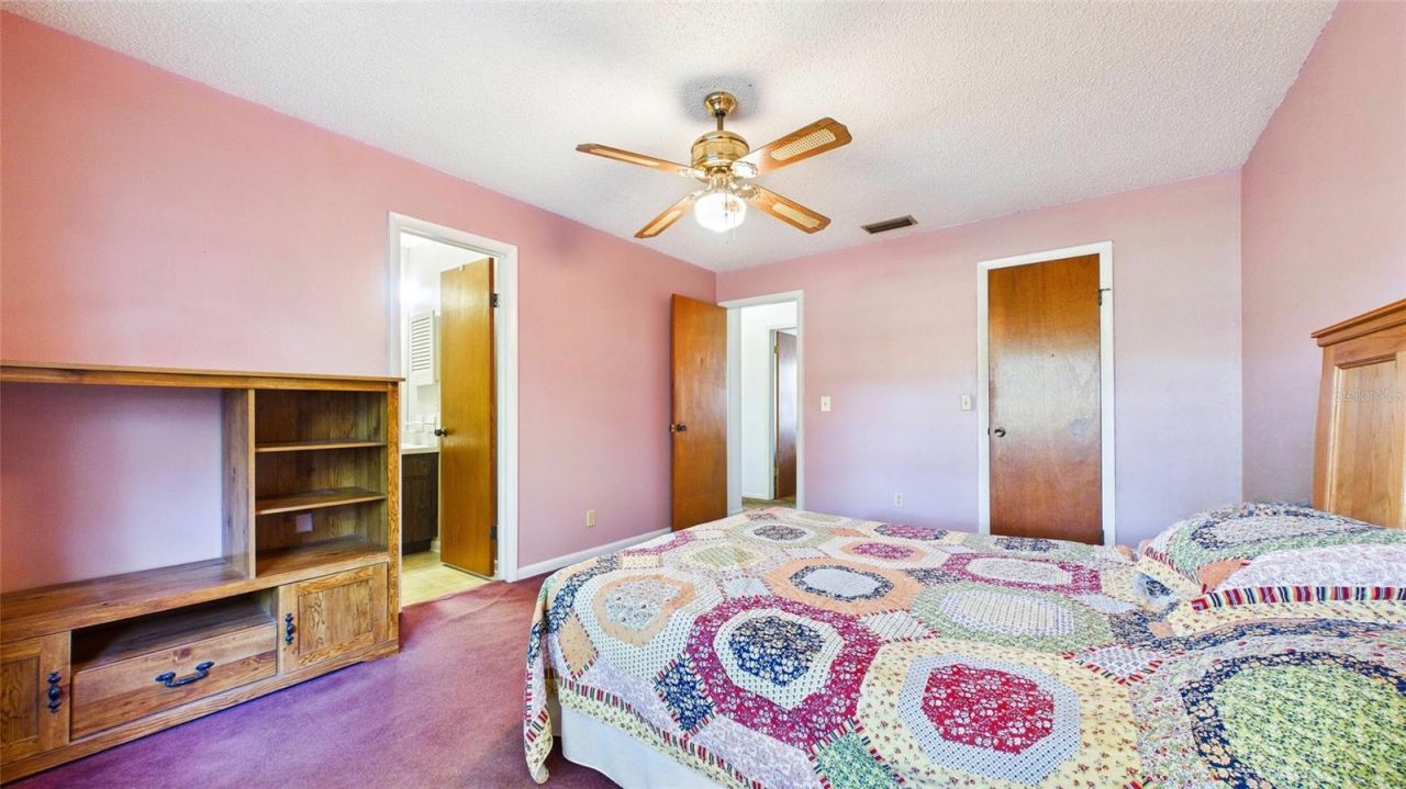 711 Regent Circle S, Brandon, FL 33511 Photo