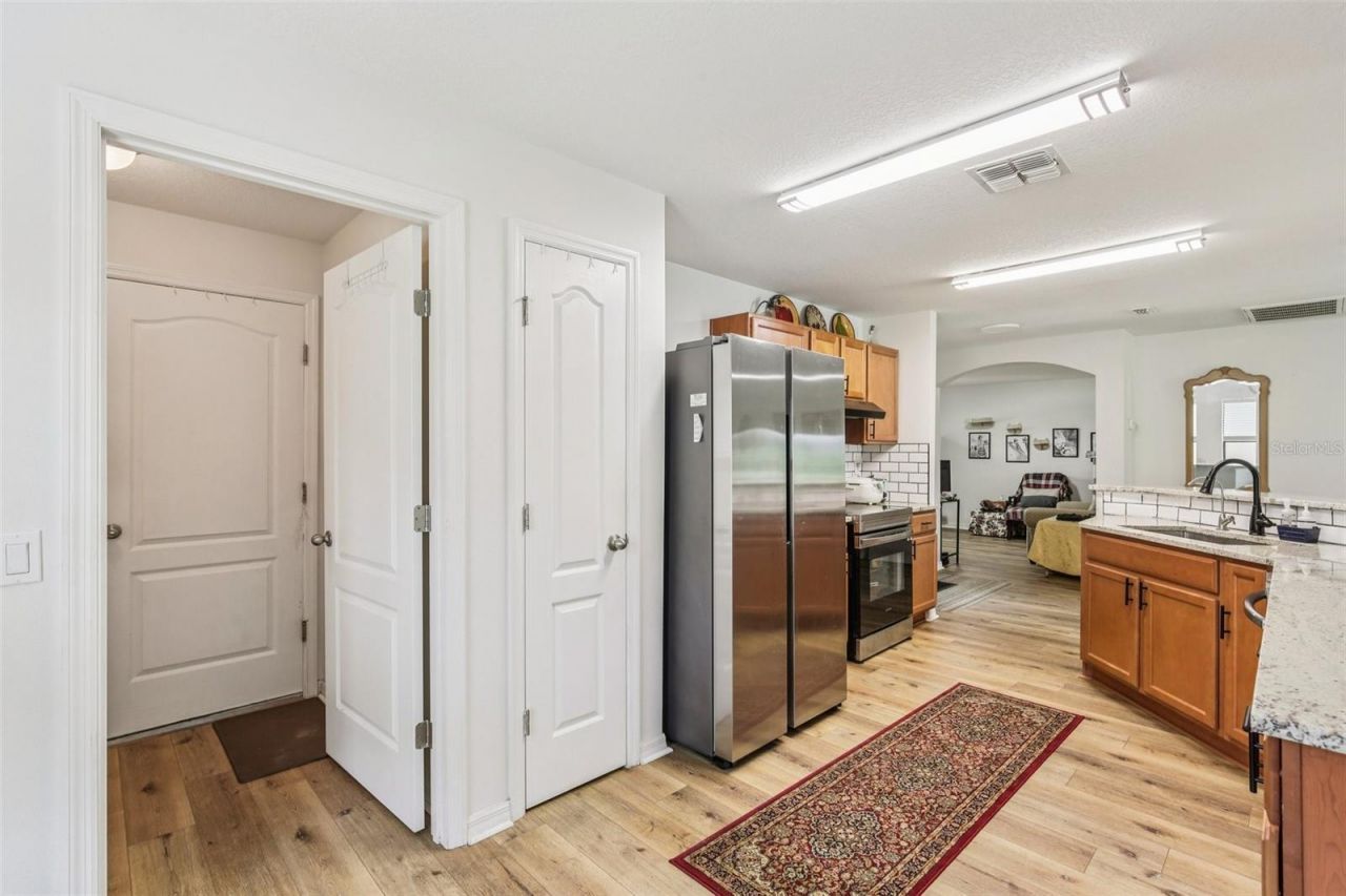 636 Chatham Walk Drive , Ruskin, FL 33570 Photo