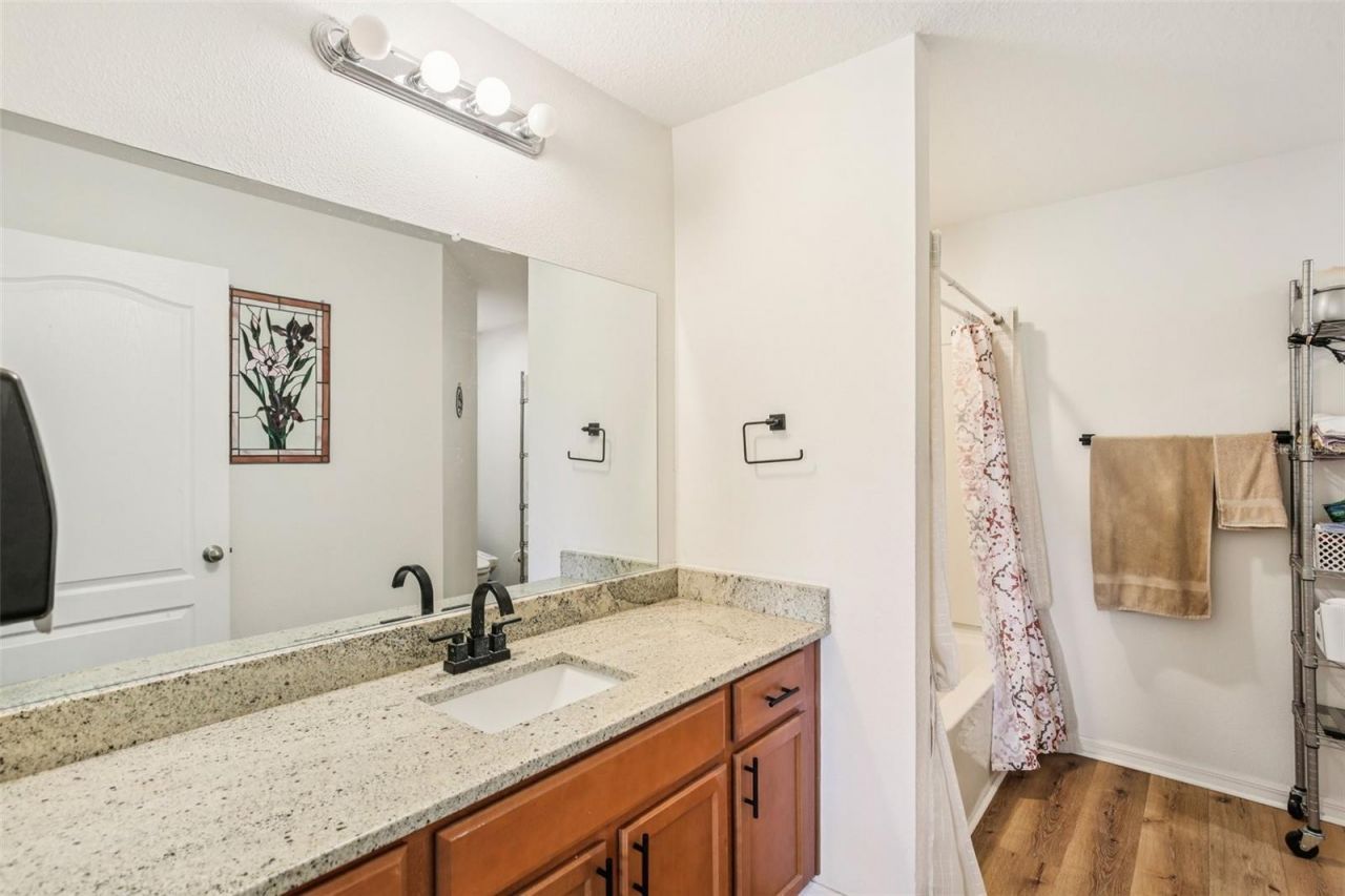 636 Chatham Walk Drive , Ruskin, FL 33570 Photo