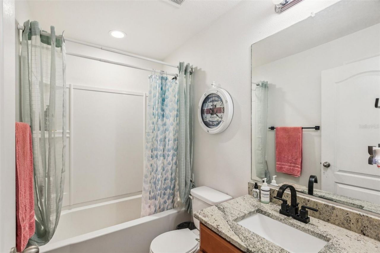 636 Chatham Walk Drive , Ruskin, FL 33570 Photo