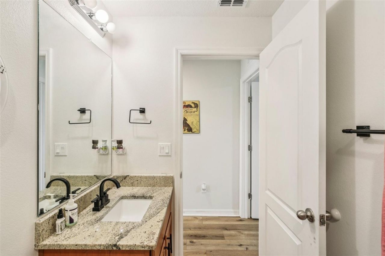 636 Chatham Walk Drive , Ruskin, FL 33570 Photo