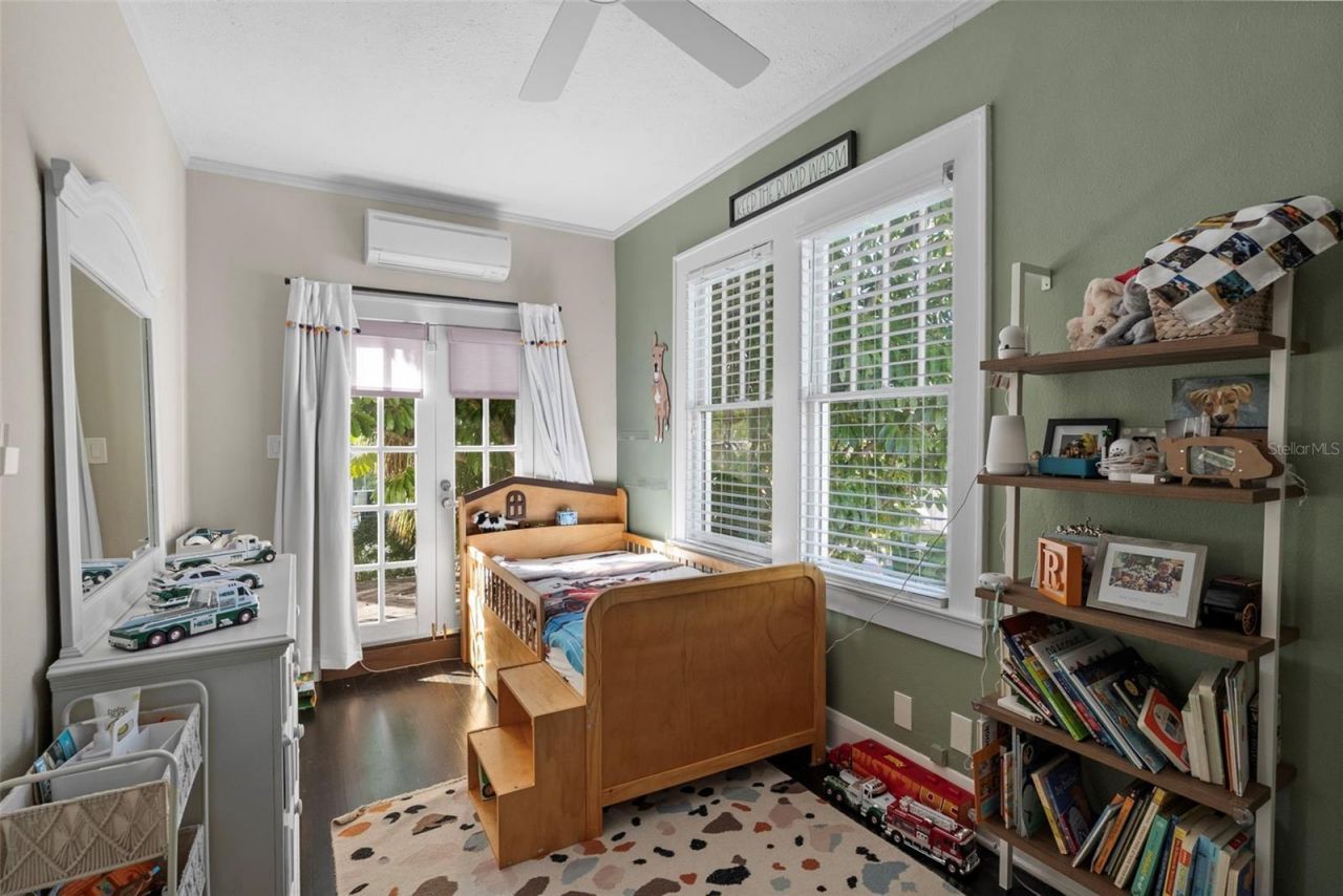 2943 W Bayshore Court, Tampa, FL 33611 Photo