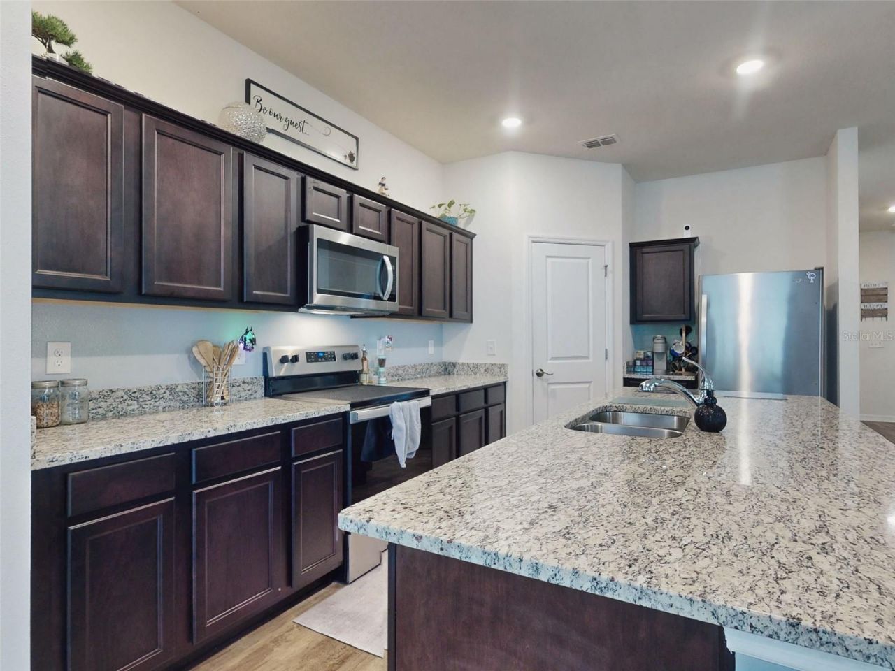 538 Stowers Drive, New Smyrna Beach, FL 32168 Photo