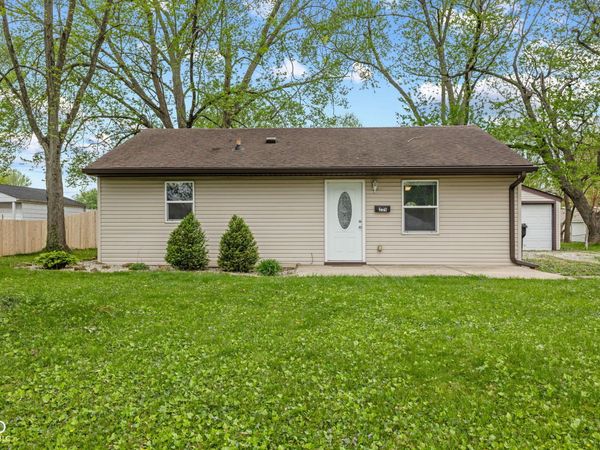 339 Parkway Street, Whiteland, IN 46184