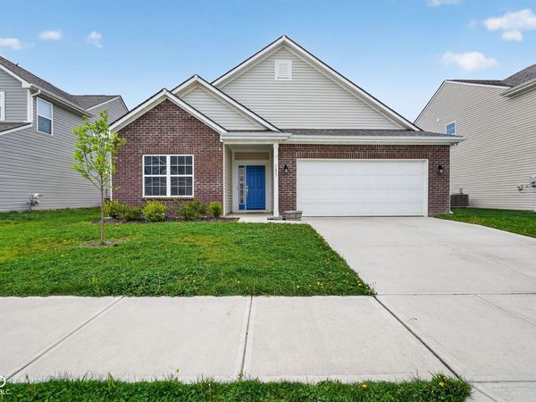 1453 Silver Pine Lane, Sheridan, IN 46069