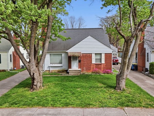 2512 E 58th Street , Indianapolis, IN 46220