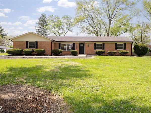 6528 Grandview Drive , Indianapolis, IN 46260