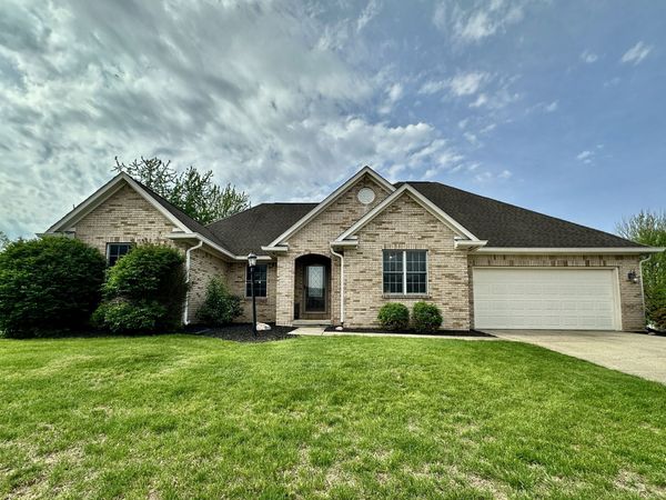792 Abundance Lane, Avon, IN 46123