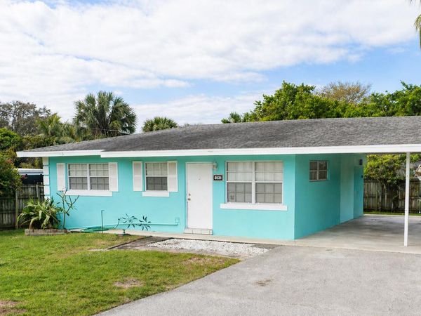 8531 Sunset Drive, Palm Beach Gardens, FL 33410