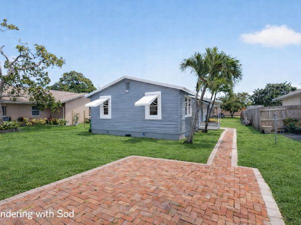 239 NW 6th Avenue, Delray Beach, FL 33444