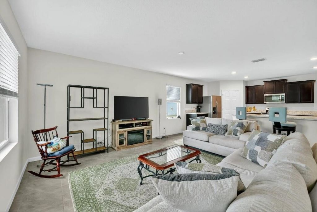 543 SW Whitmore Drive, Port Saint Lucie, FL 34984 Photo