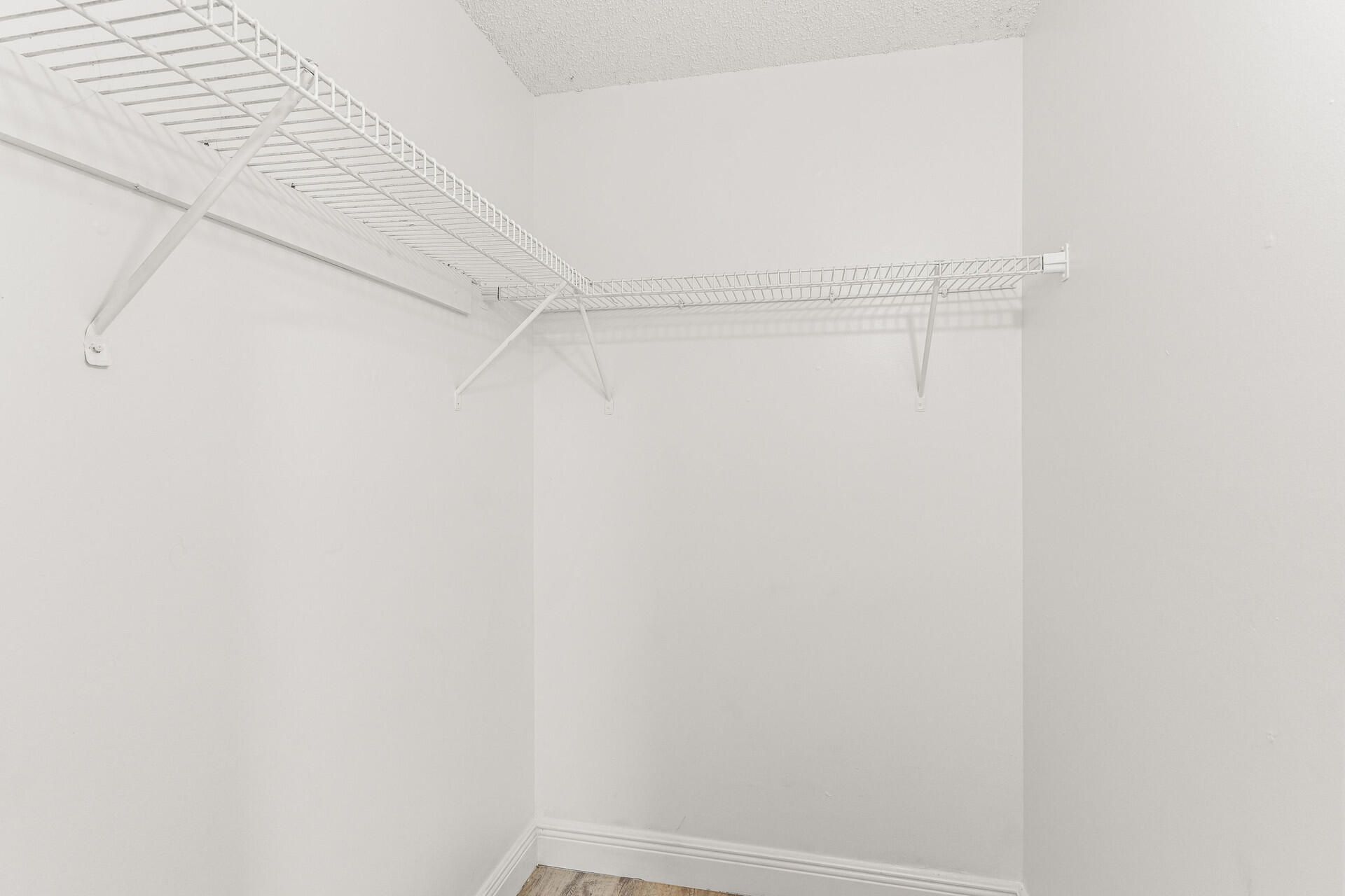 507 Meadows Circle, Boynton Beach, FL 33436 Photo