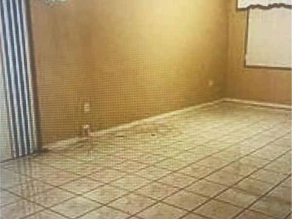 142 Gables Boulevard, Weston, FL 33326