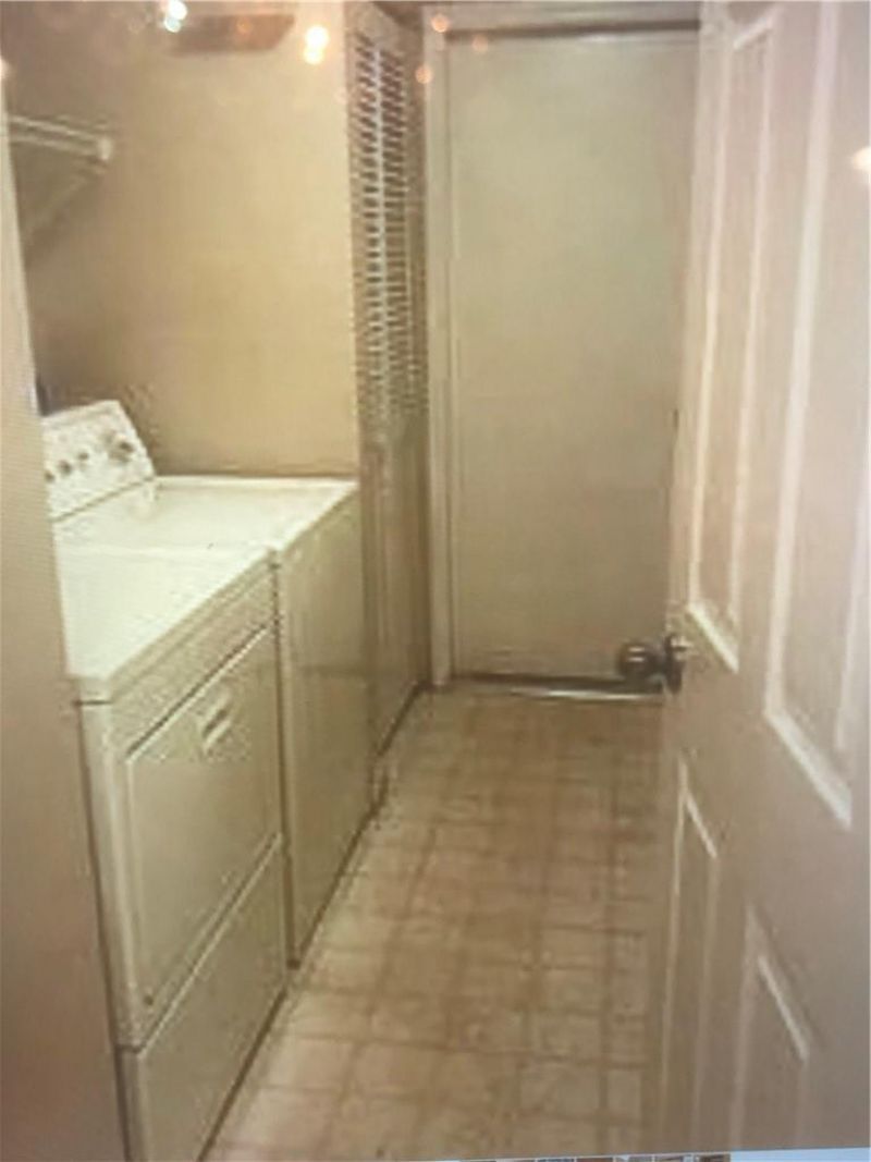 142 Gables Boulevard, Weston, FL 33326 Photo