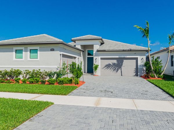 10188 SW Latium Way, Port St. Lucie, FL 34987