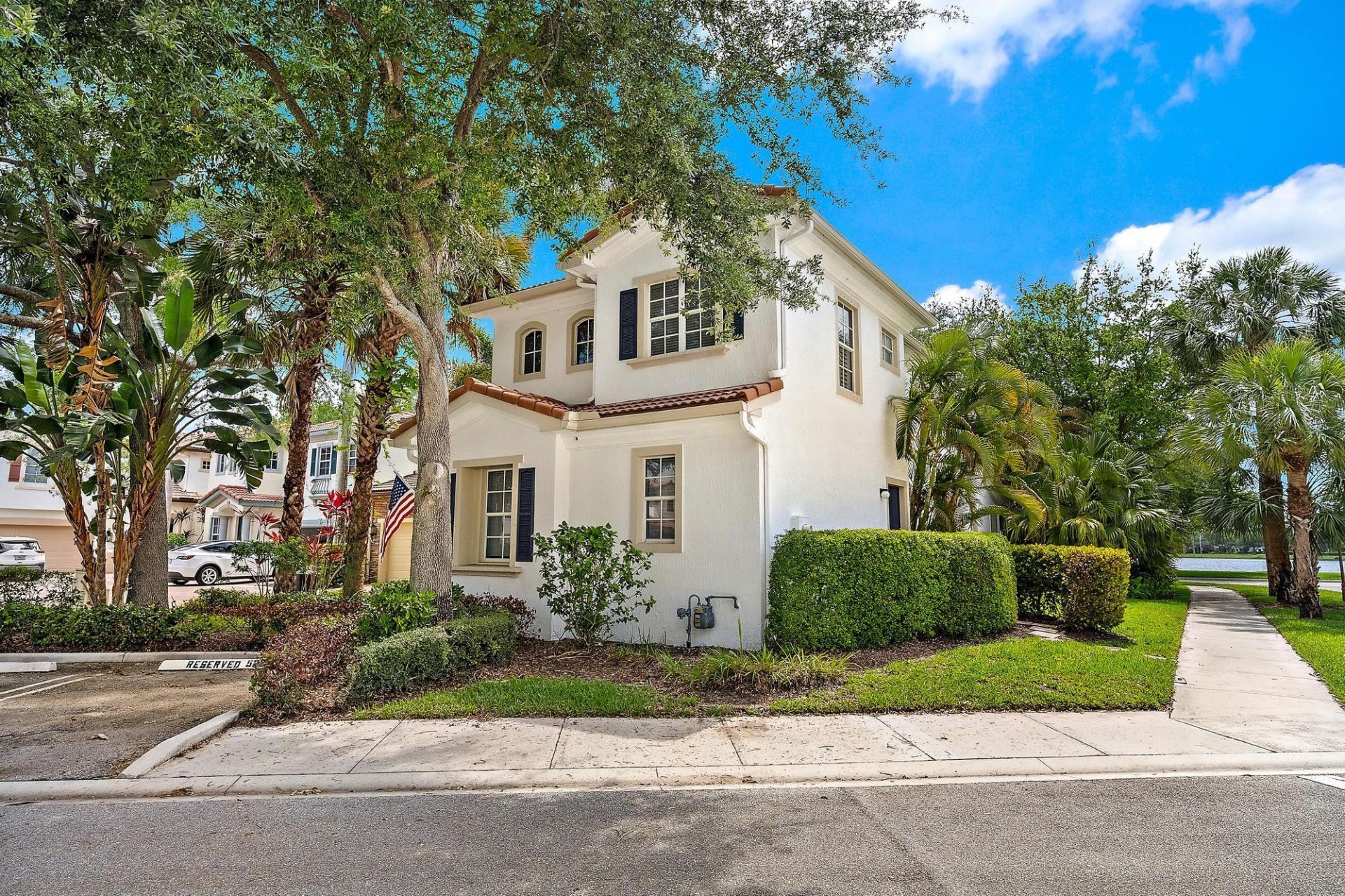 520 Tomahawk Court, Palm Beach Gardens, FL 33410 Photo