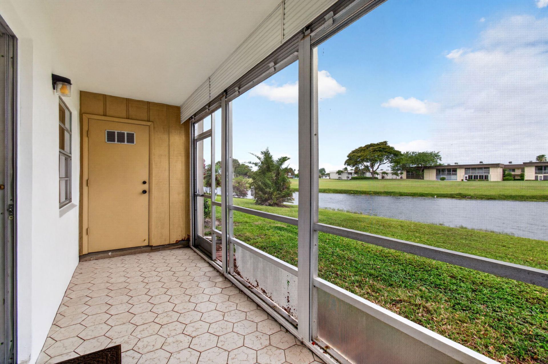 349 Capri, Unit H, Delray Beach, FL 33484 Photo