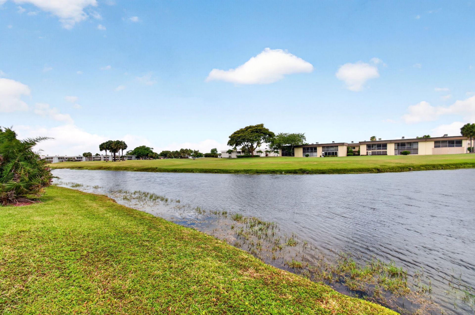 349 Capri, Unit H, Delray Beach, FL 33484 Photo