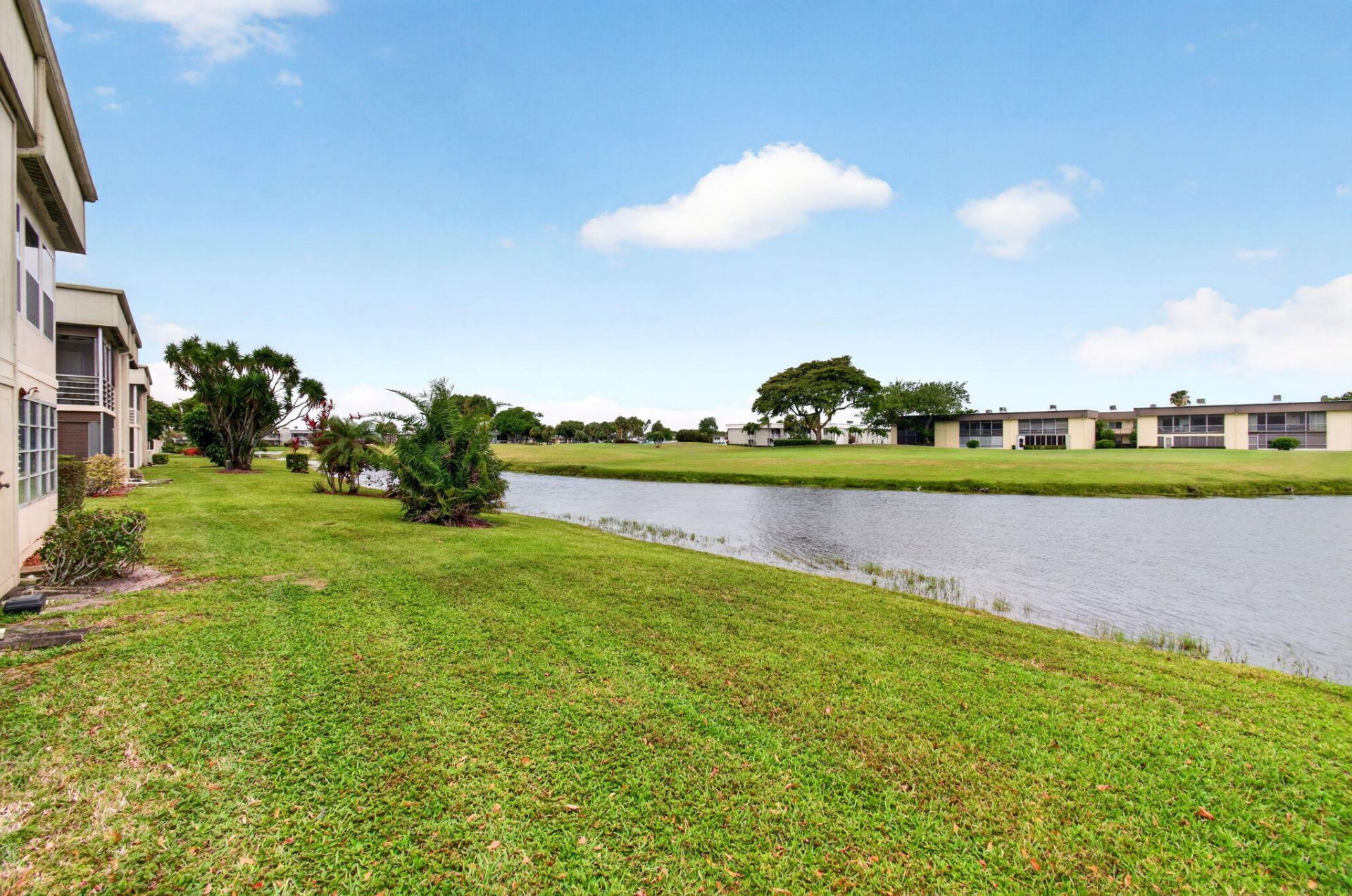 349 Capri, Unit H, Delray Beach, FL 33484 Photo