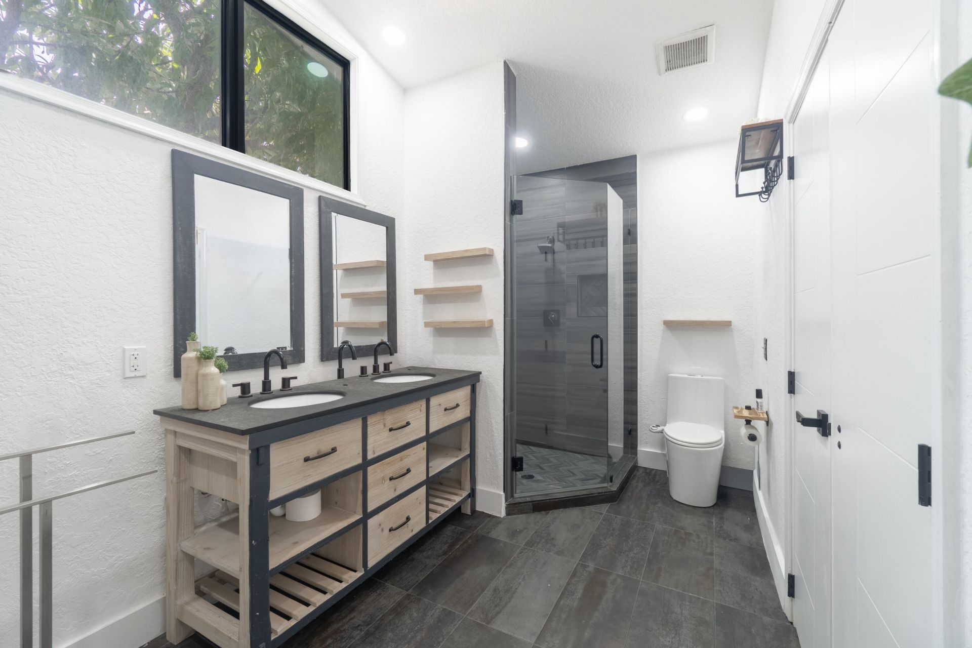 2878 NE 26th Street, Fort Lauderdale, FL 33305 Photo