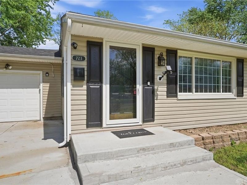 723 Adria Court, Middletown, OH 45044 Photo 4